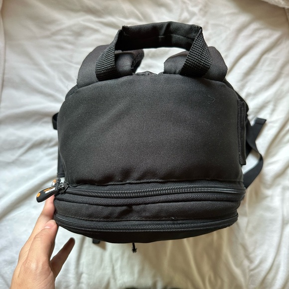 Camera Backpack - Picture 3 of 8